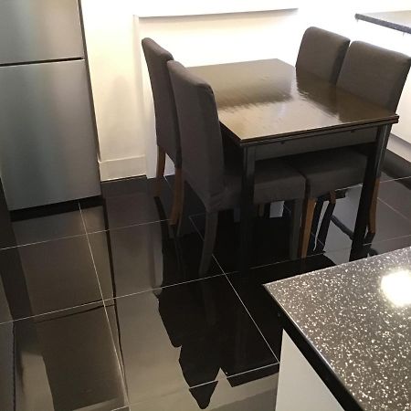 Residential Quarters, General Gordon Square Apartment London Bagian luar foto