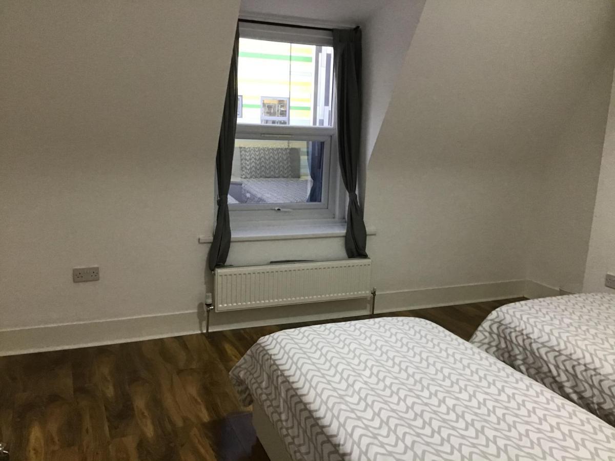 Residential Quarters, General Gordon Square Apartment London Bagian luar foto