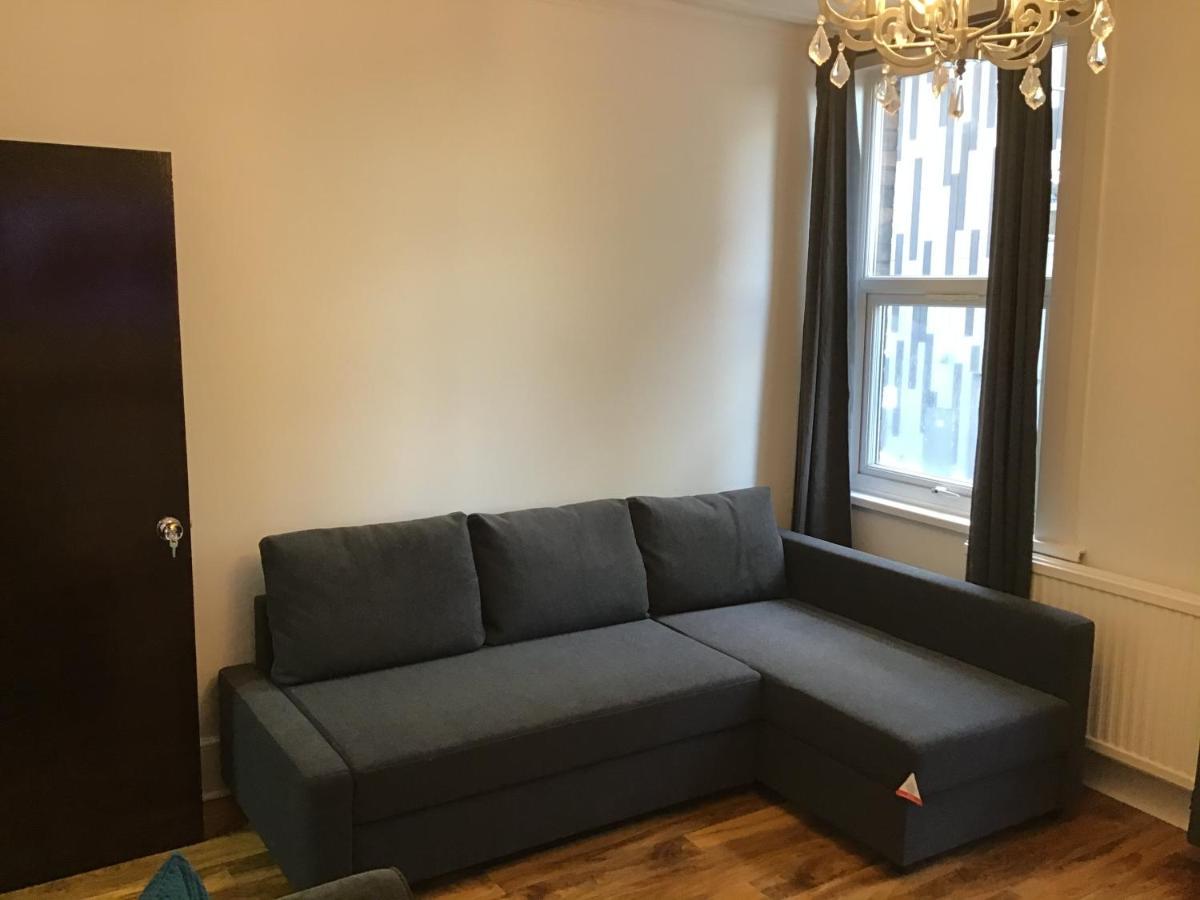 Residential Quarters, General Gordon Square Apartment London Bagian luar foto